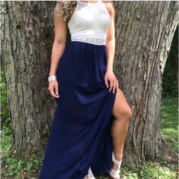 Like New IZ Byer Sz M Maxi Lace Top Halter Dress - Picture 1 of 6